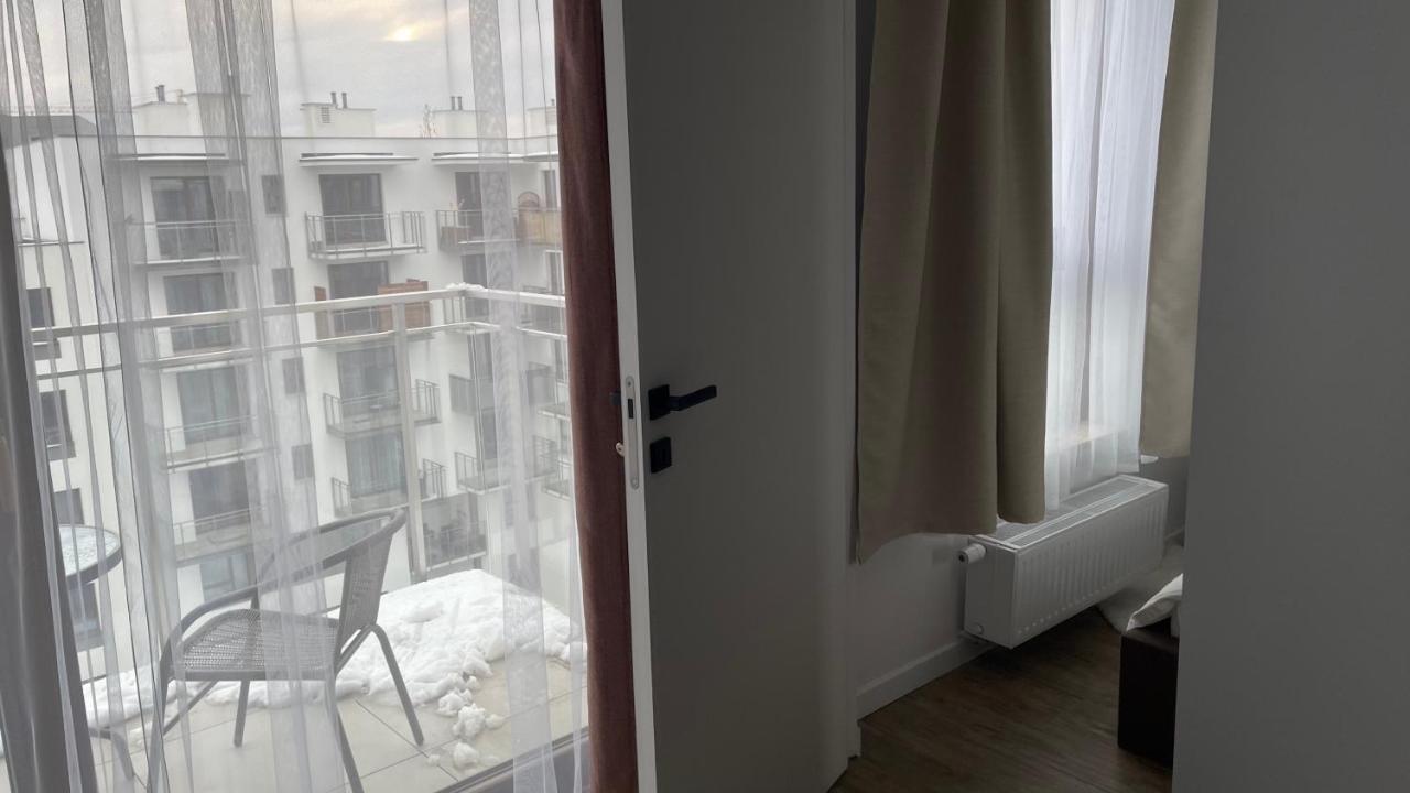 2-Room In New House, Wola Варшава Экстерьер фото