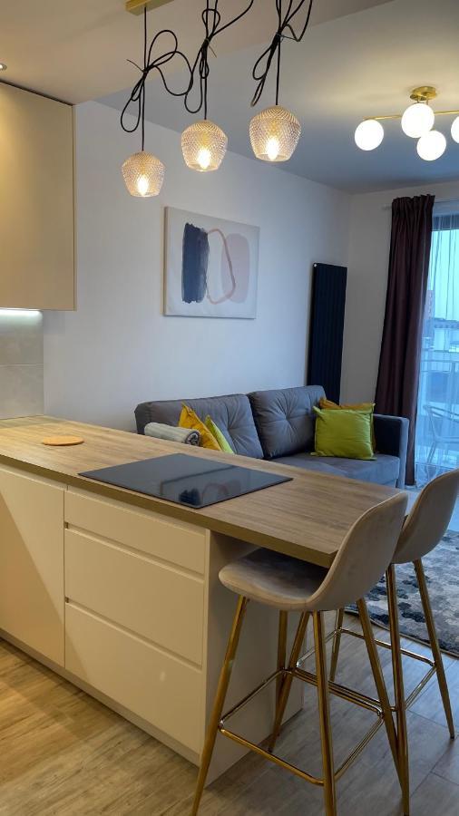 2-Room In New House, Wola Варшава Экстерьер фото