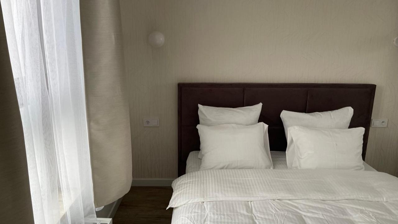 2-Room In New House, Wola Варшава Экстерьер фото